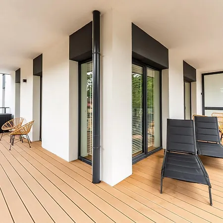 Ustronie Supreme 100m Do Plazy * אוסטרוני מורסקי