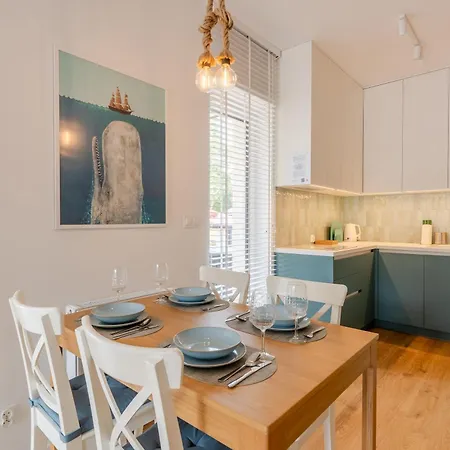 Ustronie Supreme 100m Do Plazy אוסטרוני מורסקי