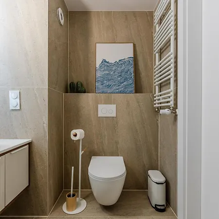 Ustronie Supreme 100m Do Plazy * אוסטרוני מורסקי